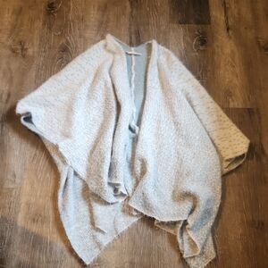 Cozy Women's Sweater in Light Gray